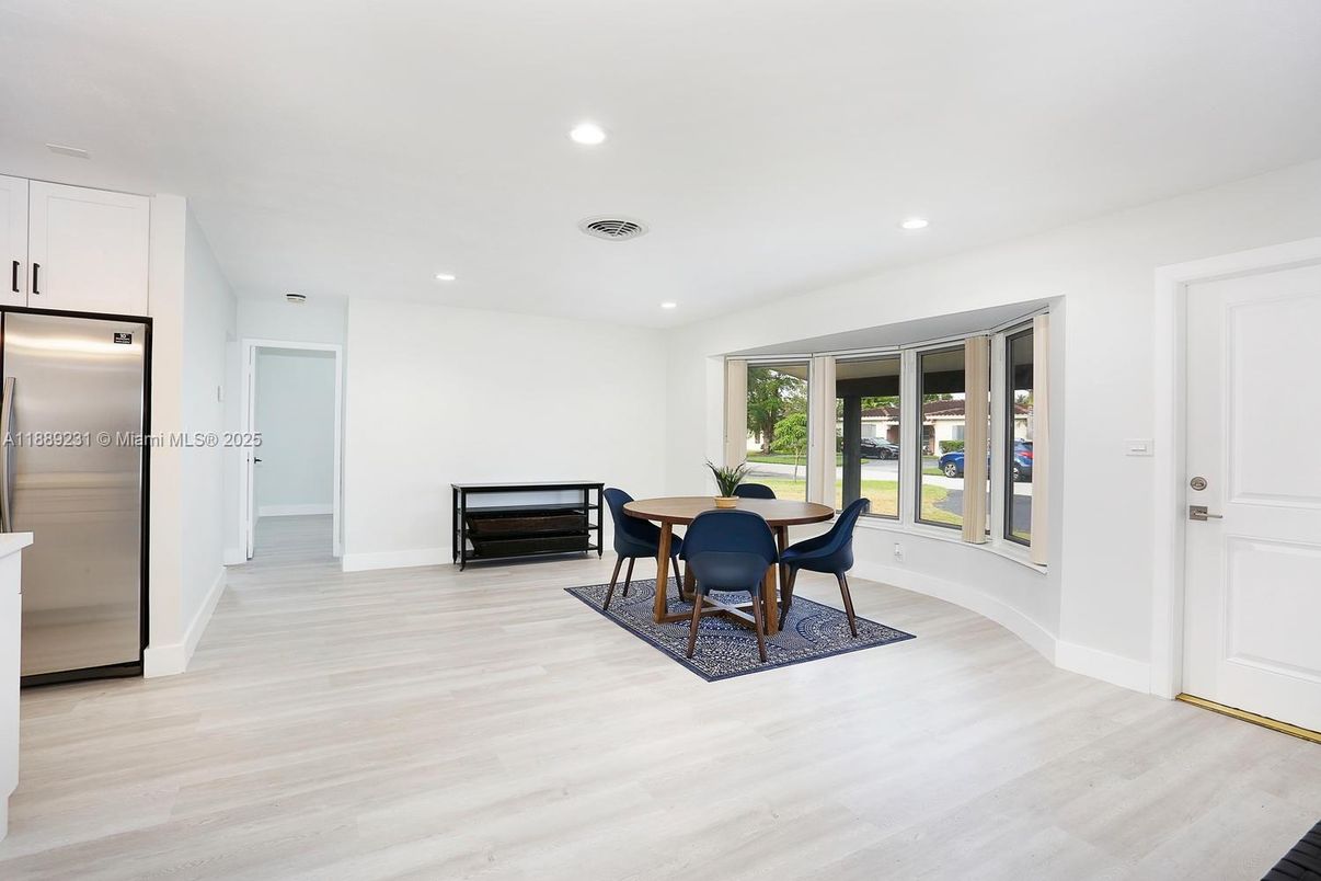 Dining room, Interior, Recessed Lighting, Wood Texture Flooring