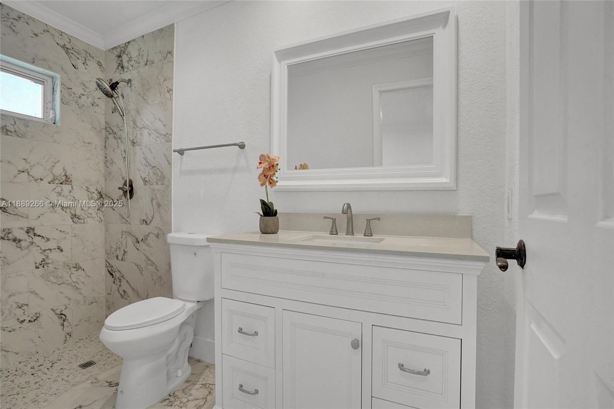 Bathroom, Interior, Marble, Marble Walls