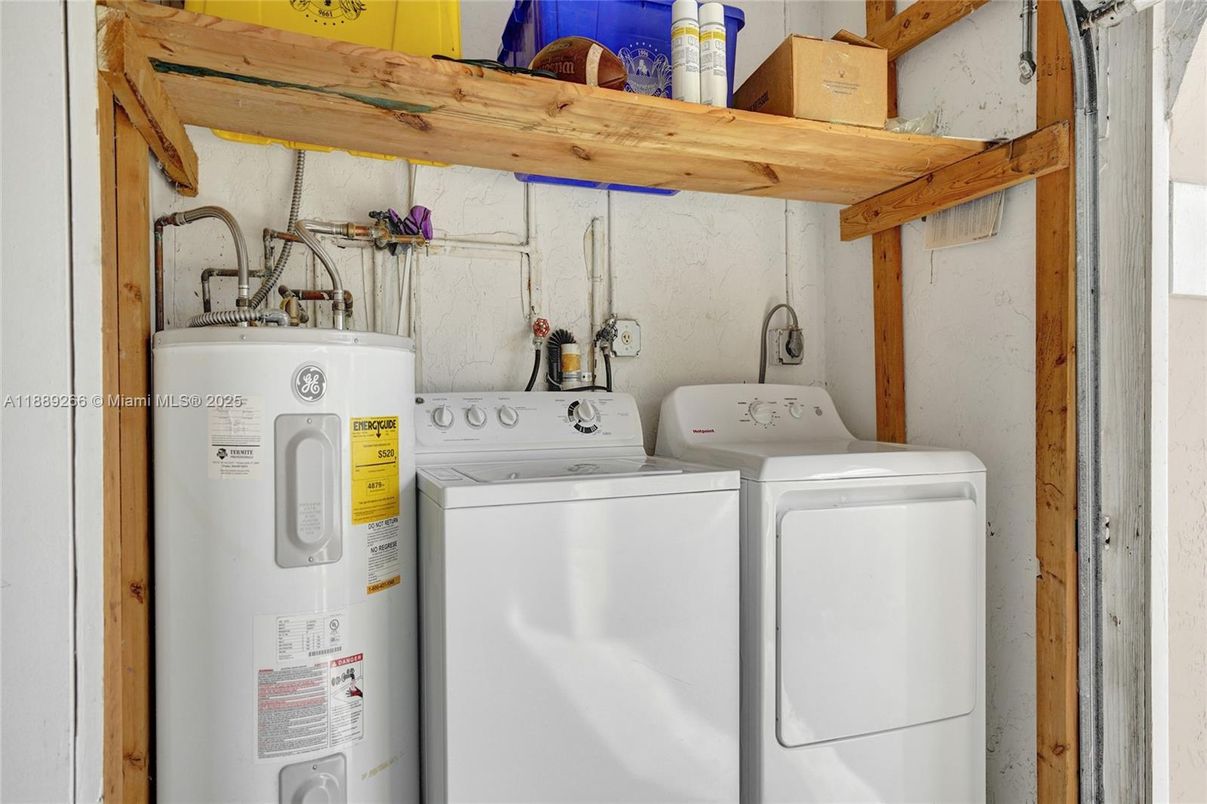 Interior, Utility Closets, Washer