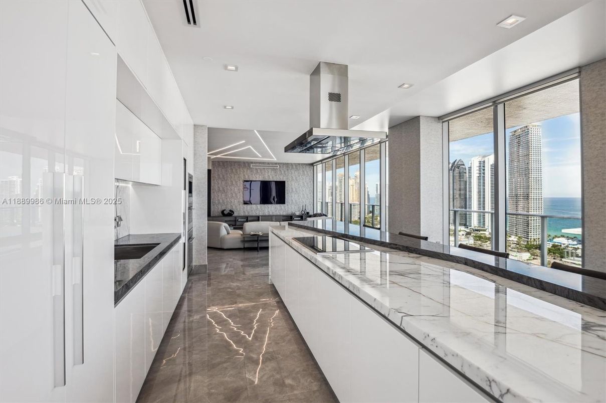 Interior, Living room, Recessed Lighting, Water