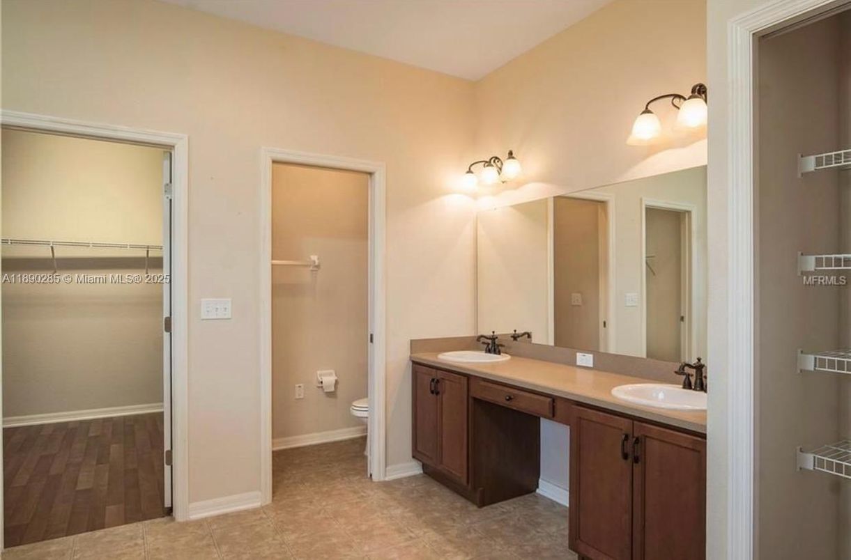 Bathroom, Dual Sink Vanities, Interior, Wood Texture Flooring