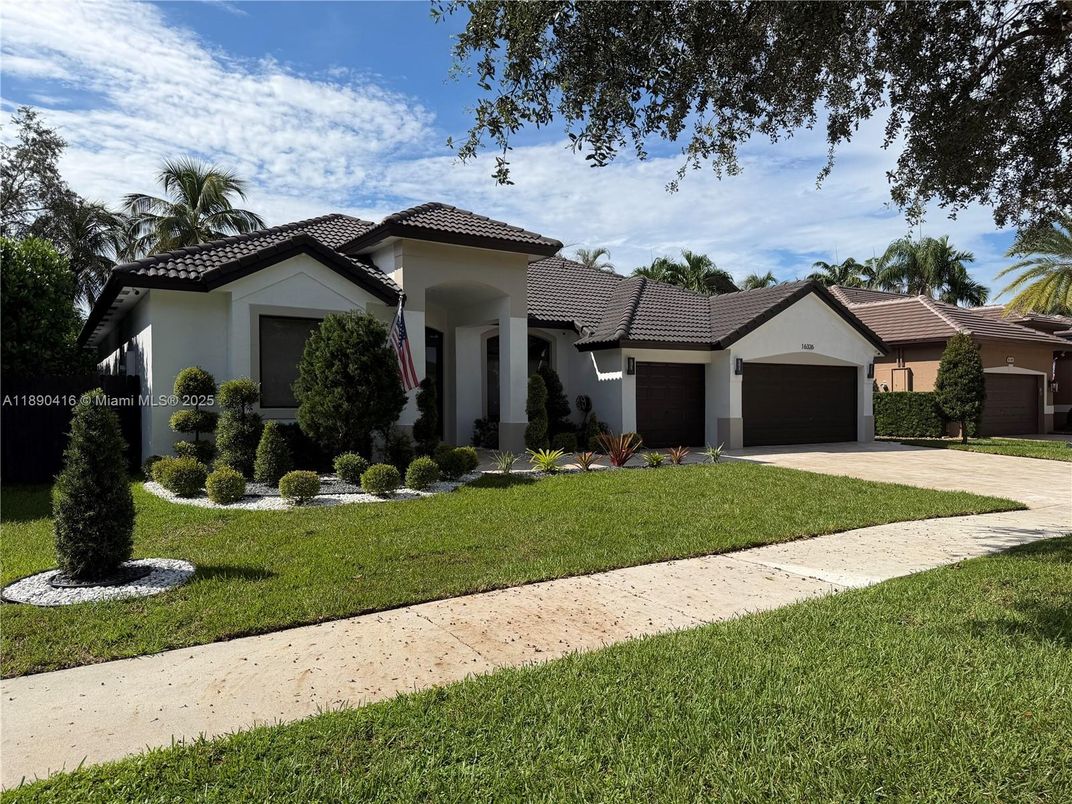 Attached, Backyard, Exterior, Facade, Mediterranean