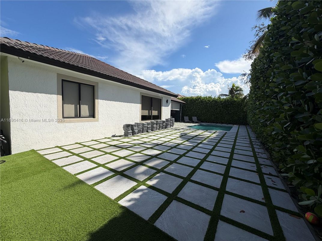 Backyard, Exterior, Pool