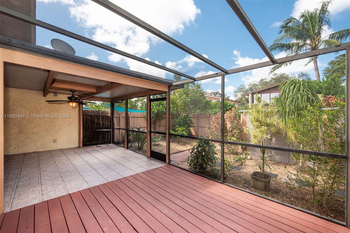 Glass Ceilings, Interior, Sun Room, Wood Texture Flooring