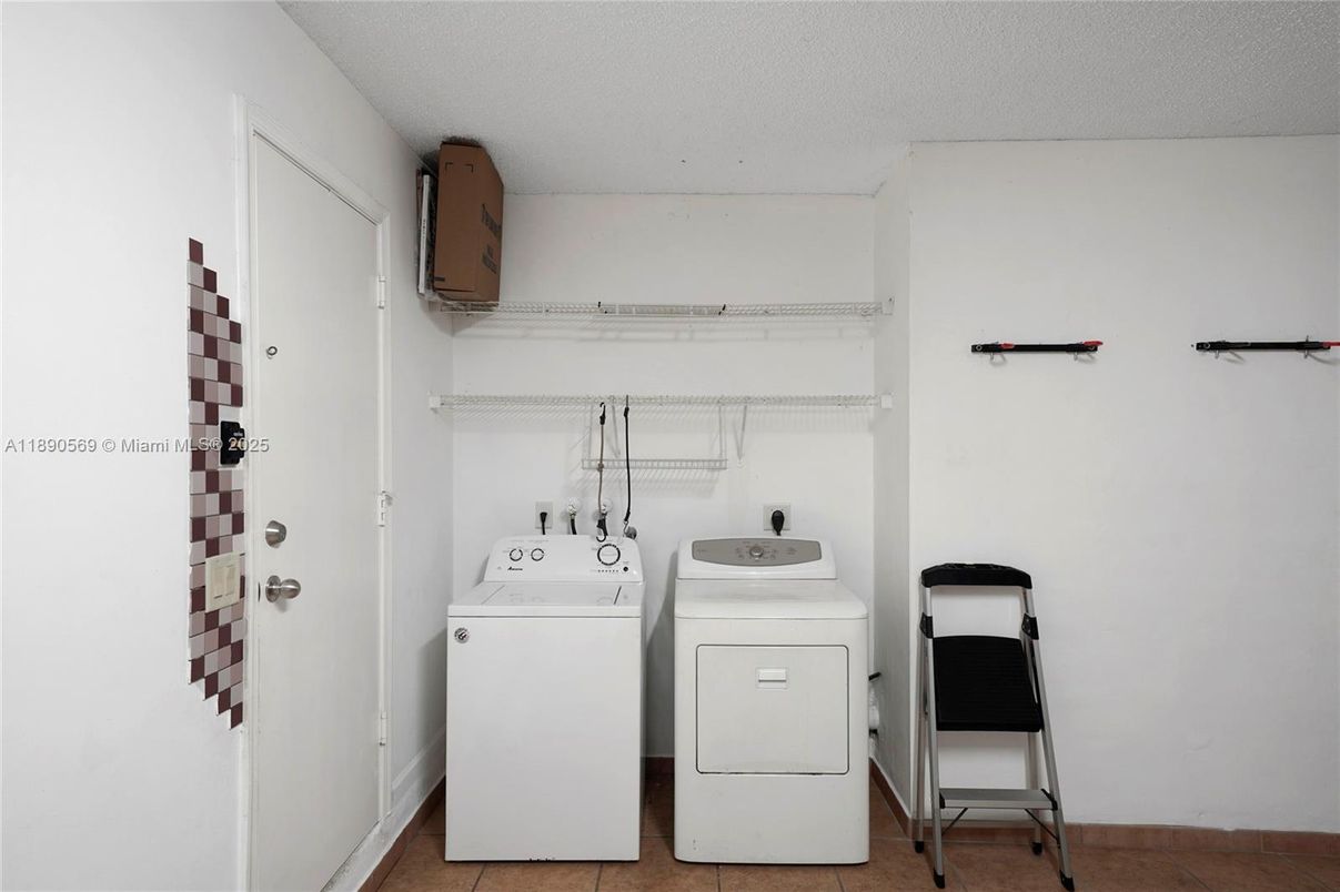 Interior, Utility Closets, Washer