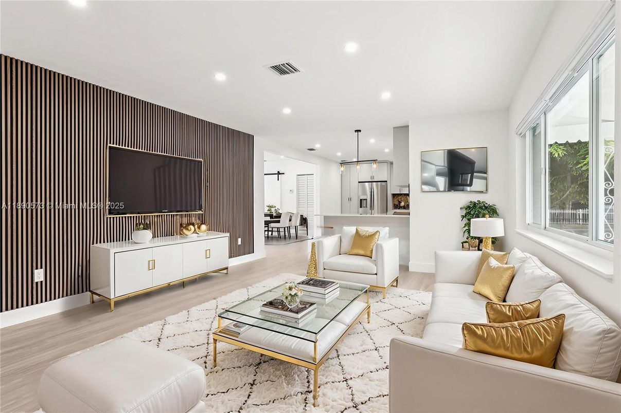 Interior, Kitchen, Living room, Pendant Lights, Recessed Lighting, Stainless Steel Appliances, Wood Texture Flooring