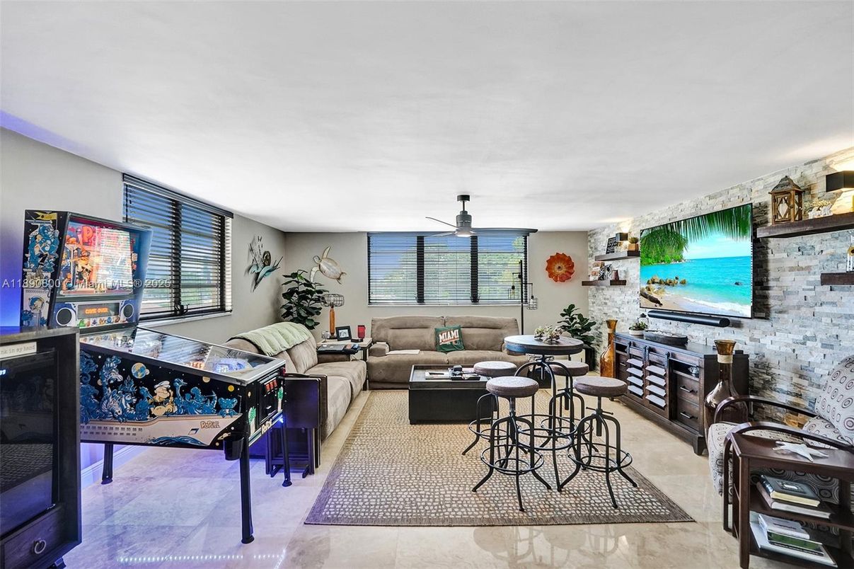 Interior, Living room