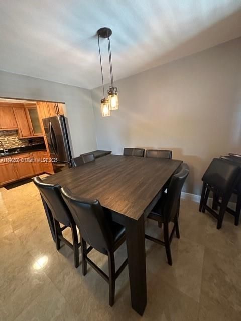 Dining room, Interior, Kitchen, Pendant Lights