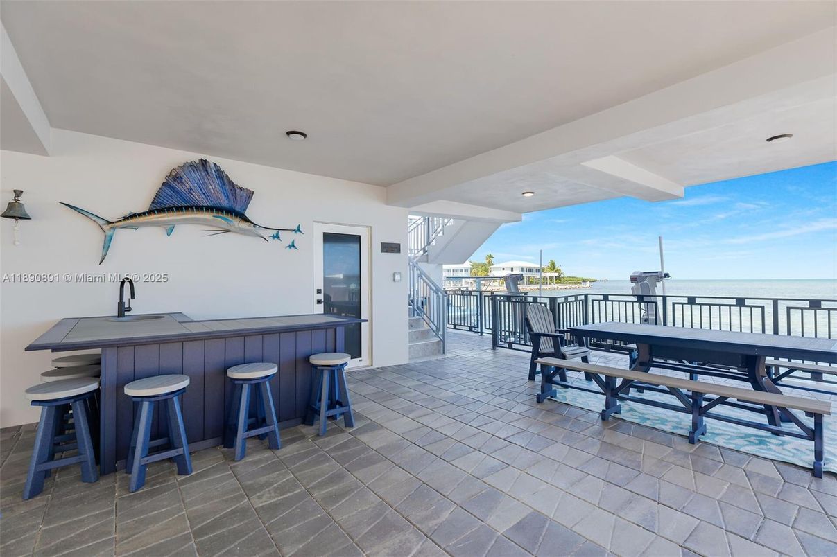 Exterior, Interior, Recessed Lighting, Water