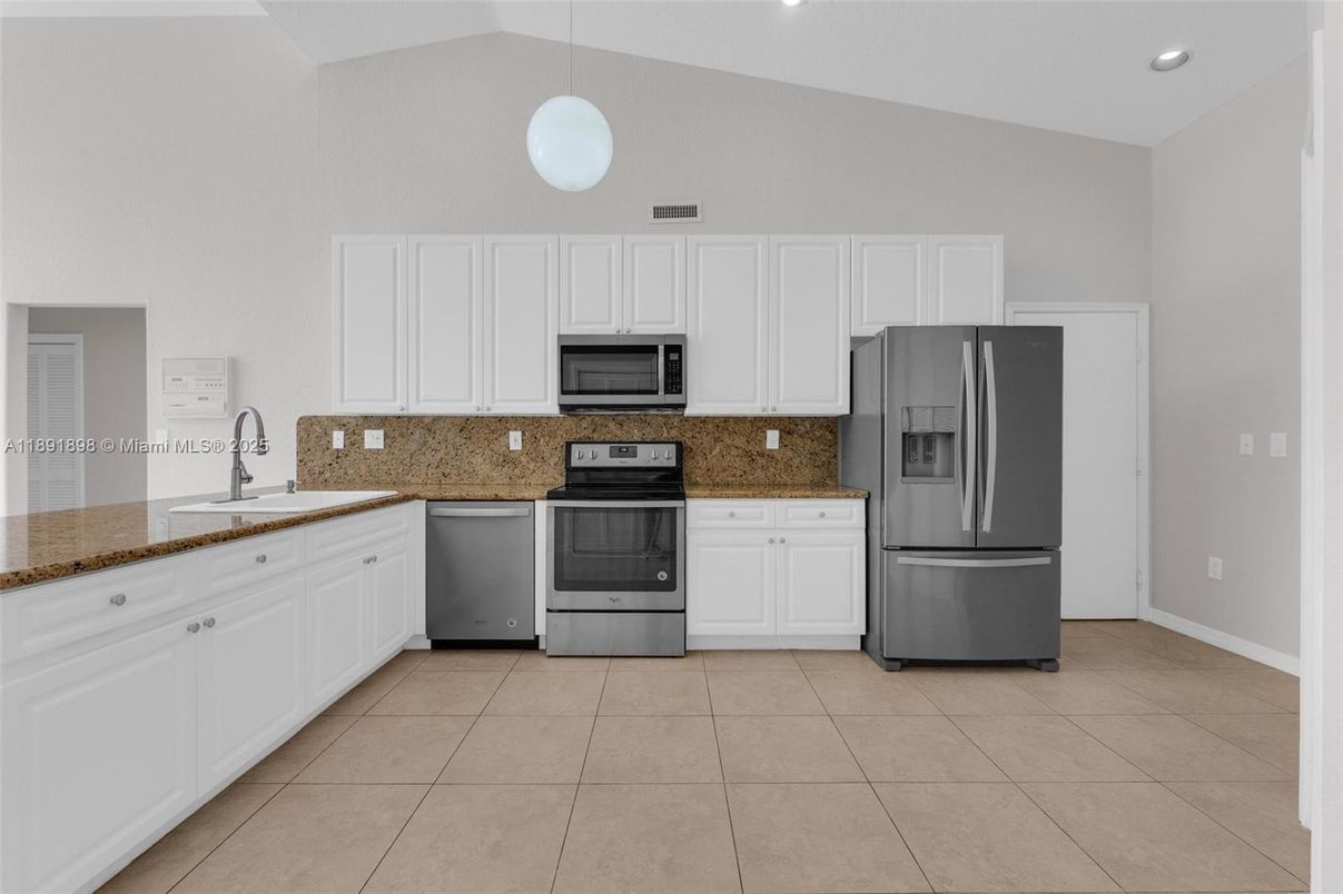 Interior, Kitchen, Pendant Lights, Recessed Lighting, Stainless Steel Appliances