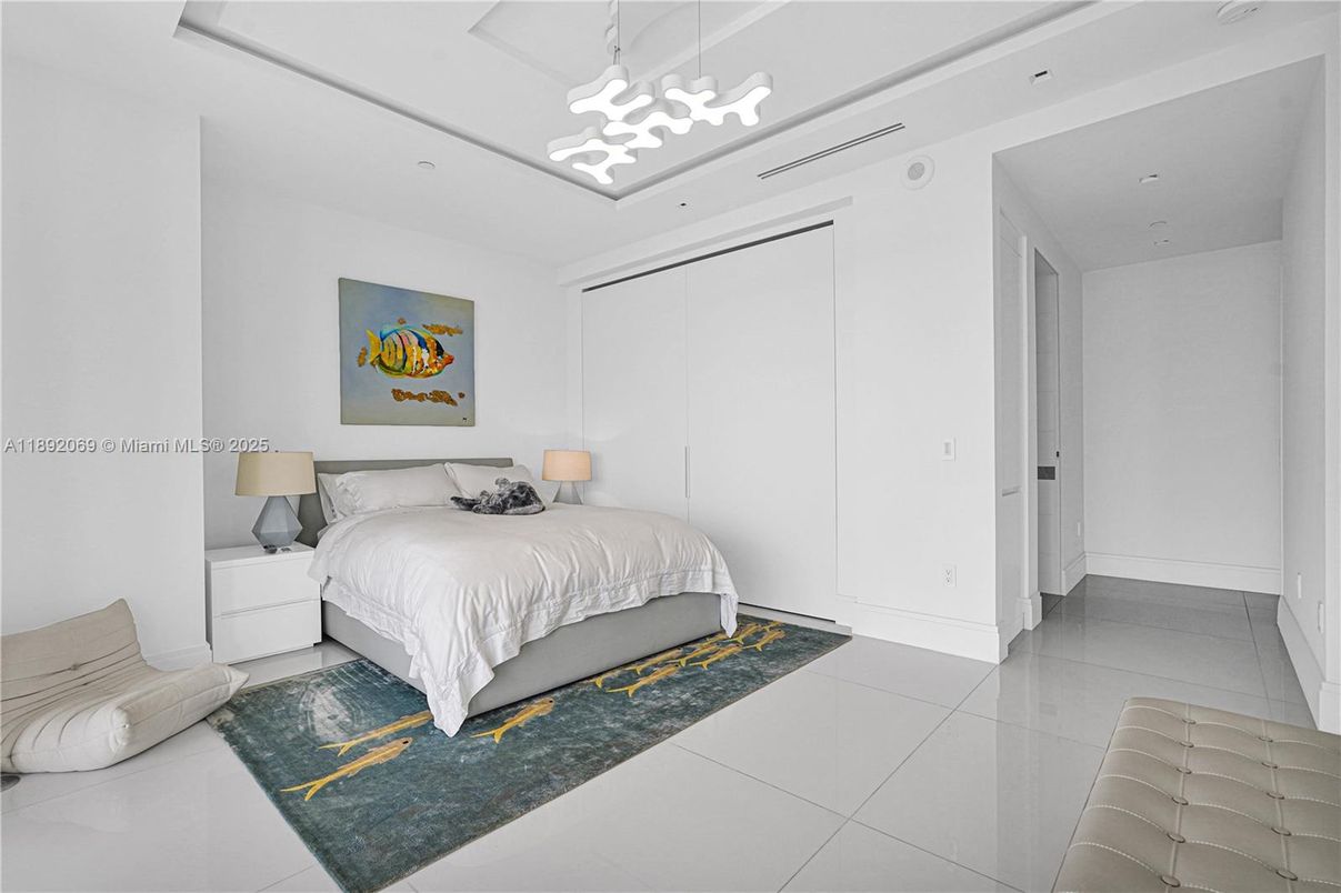 Bedroom, Interior, Pendant Lights