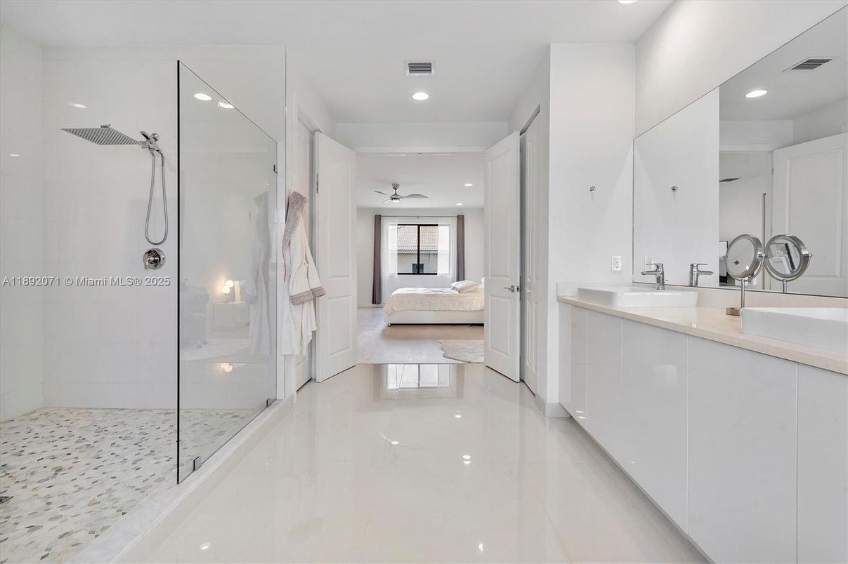 Bathroom, Bedroom, Dual Sink Vanities, Glass Shower, Interior, Recessed Lighting