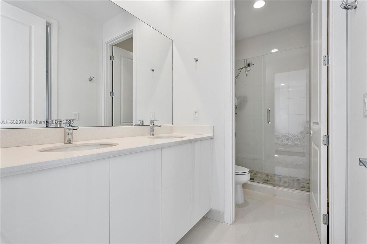 Bathroom, Dual Sink Vanities, Glass Shower, Interior, Recessed Lighting