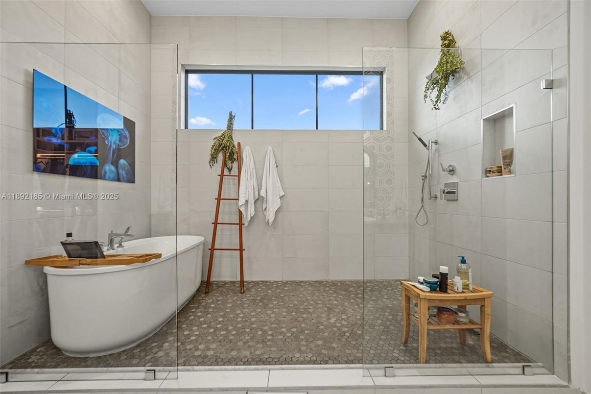 Bathroom, Free Standing Baths, Glass Shower, Interior