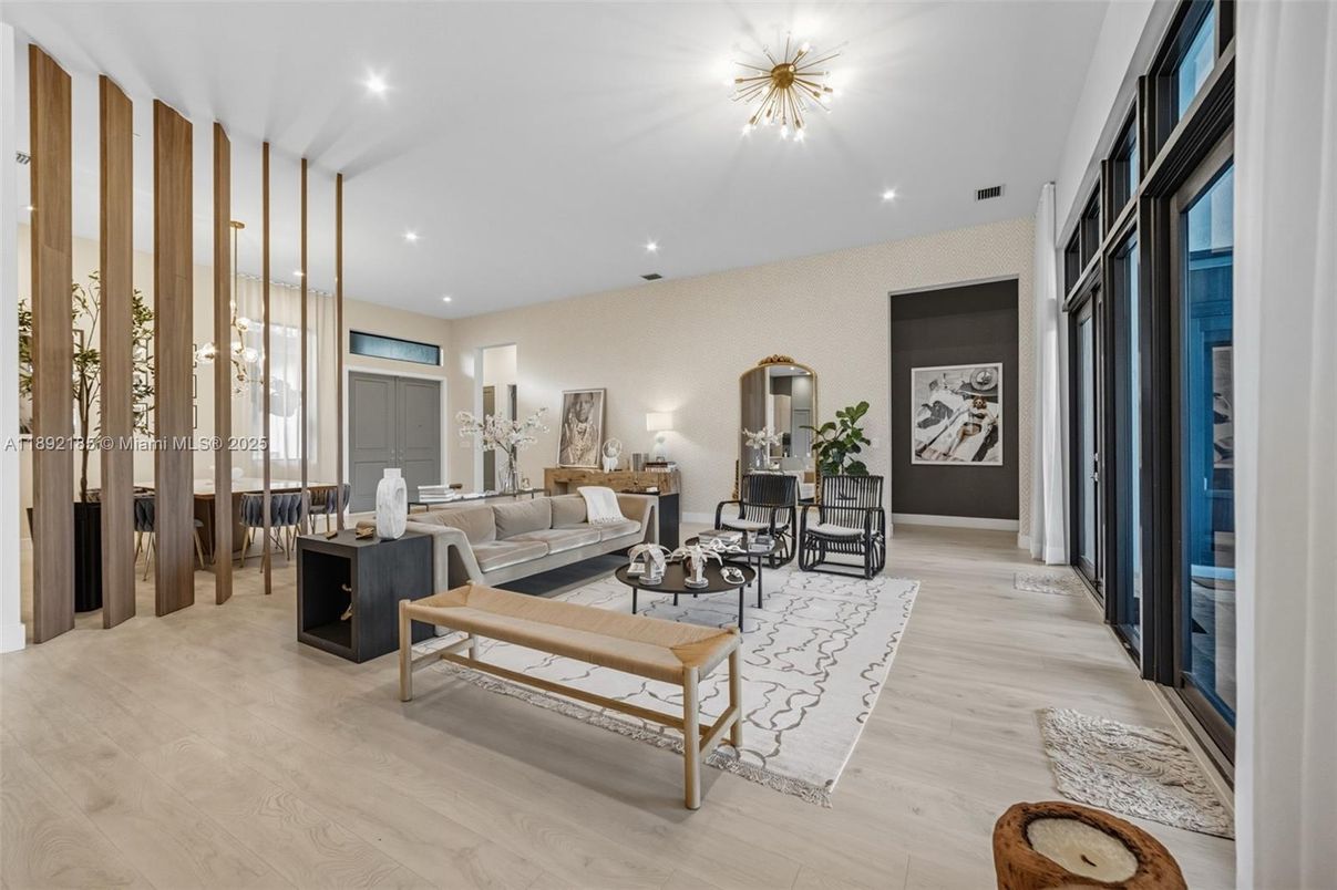 Interior, Living room, Recessed Lighting, Wood Texture Flooring