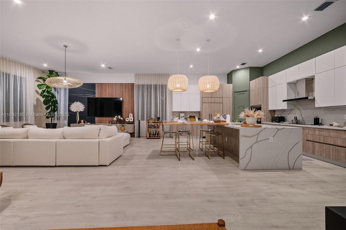 Interior, Kitchen, Living room, Pendant Lights, Recessed Lighting, Wood Texture Flooring