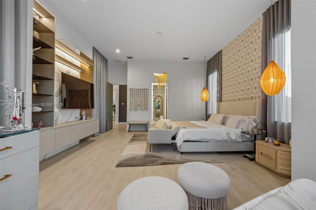 Bedroom, Interior, Pendant Lights, Recessed Lighting, Wood Texture Flooring