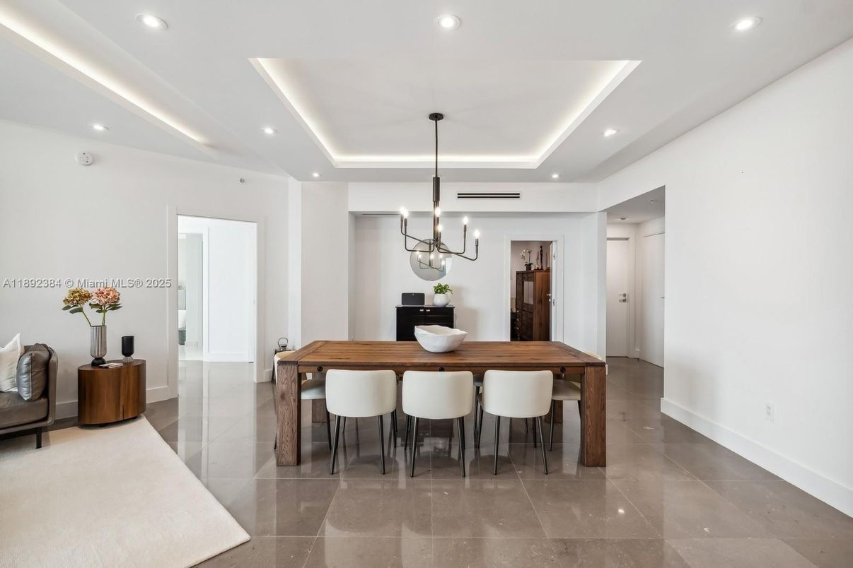 Chandelier, Dining room, Interior, Pendant Lights, Recessed Lighting