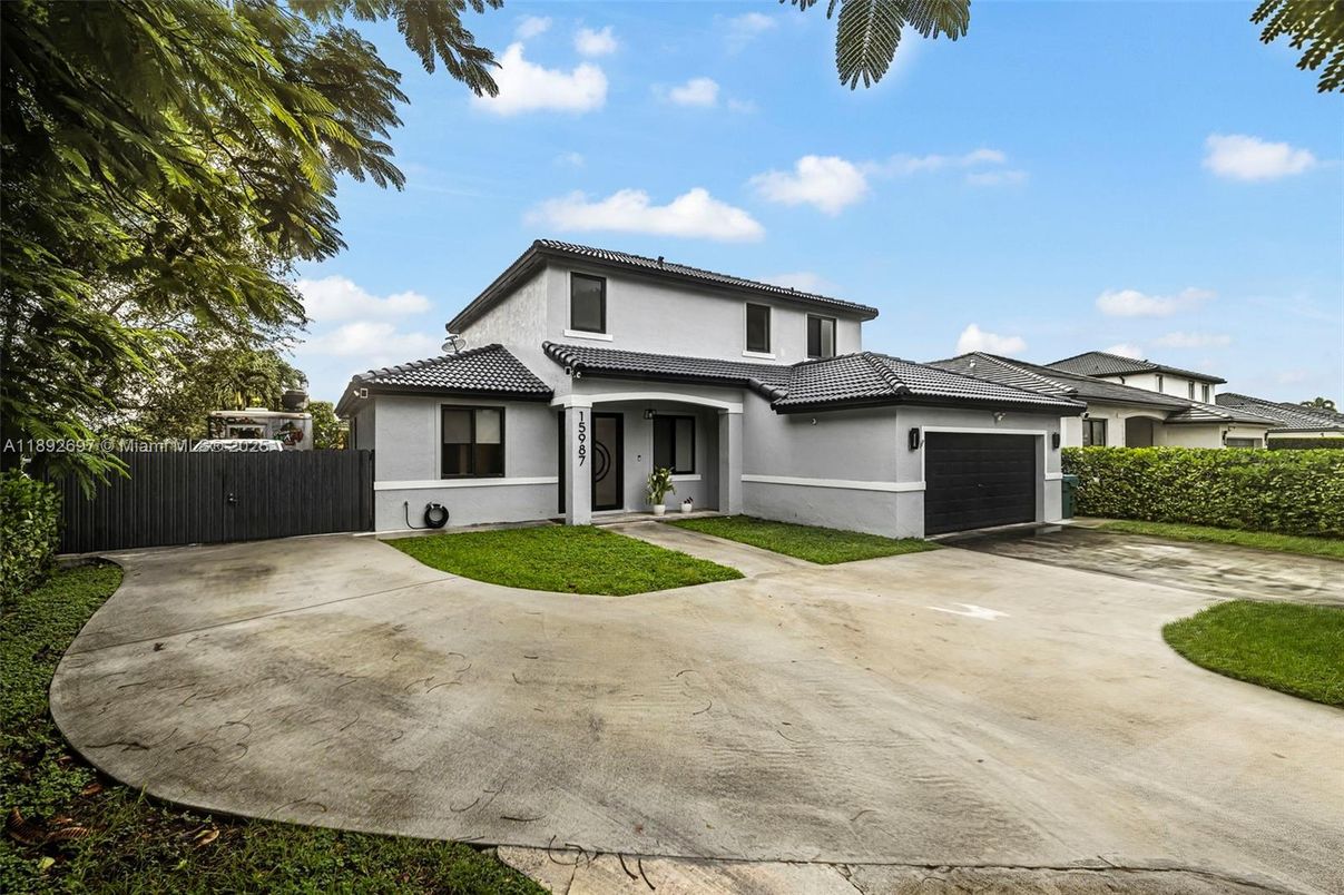 Attached, Backyard, Exterior, Facade, Mediterranean