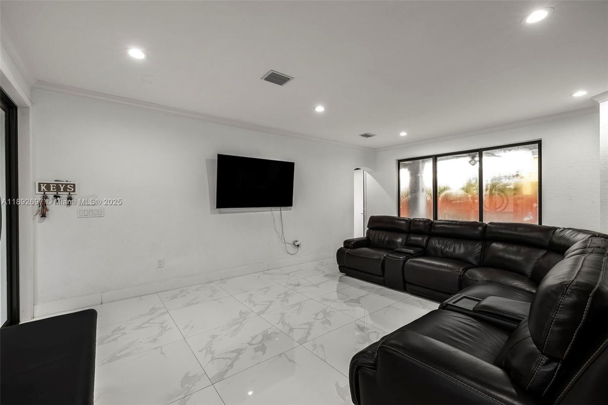 Home Theatre Room, Interior, Living room, Marble, Recessed Lighting