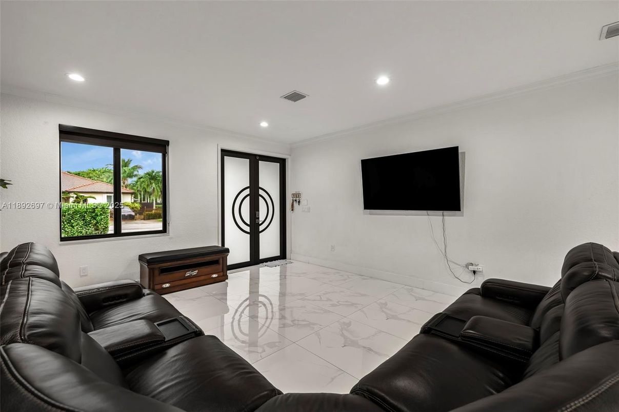 Home Theatre Room, Interior, Living room, Marble, Recessed Lighting
