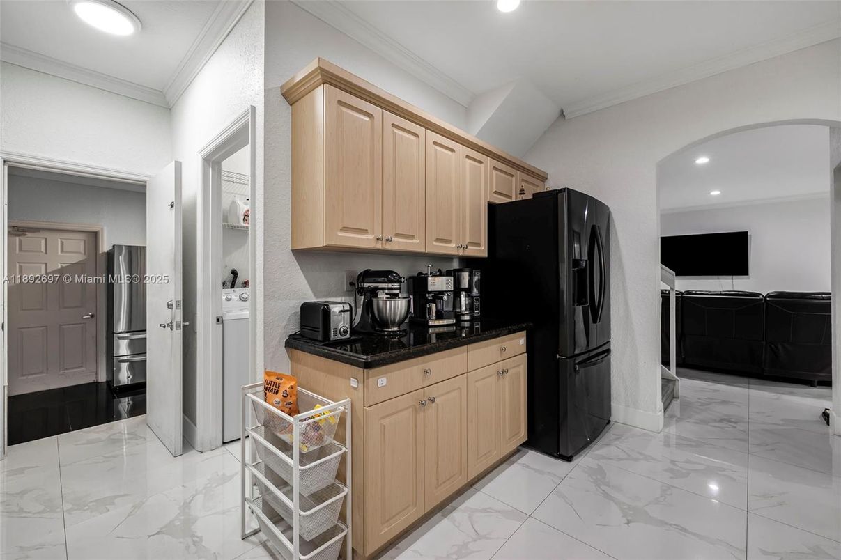 Interior, Kitchen, Marble, Recessed Lighting