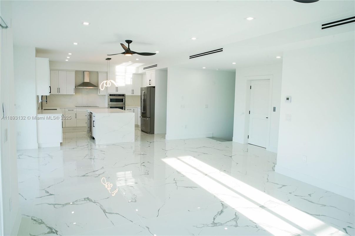 Interior, Kitchen, Marble, Recessed Lighting