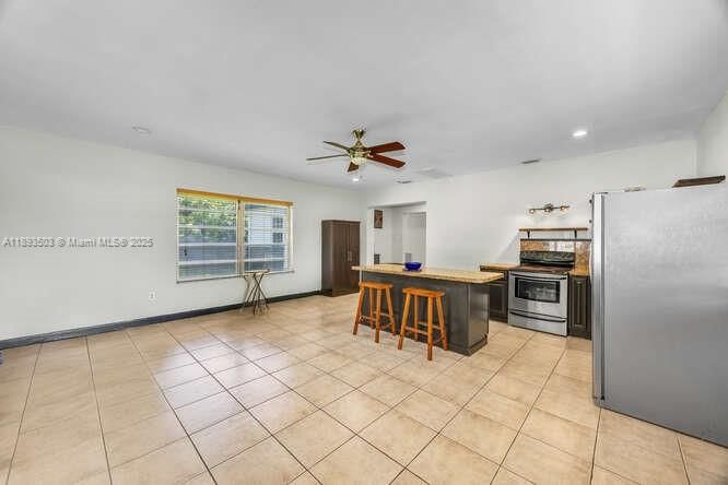 Empty room, Interior, Kitchen, Recessed Lighting, Stainless Steel Appliances