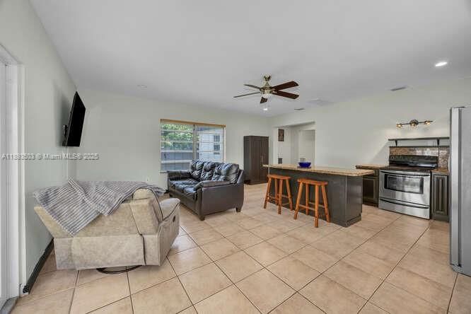 Interior, Kitchen, Living room, Recessed Lighting, Stainless Steel Appliances