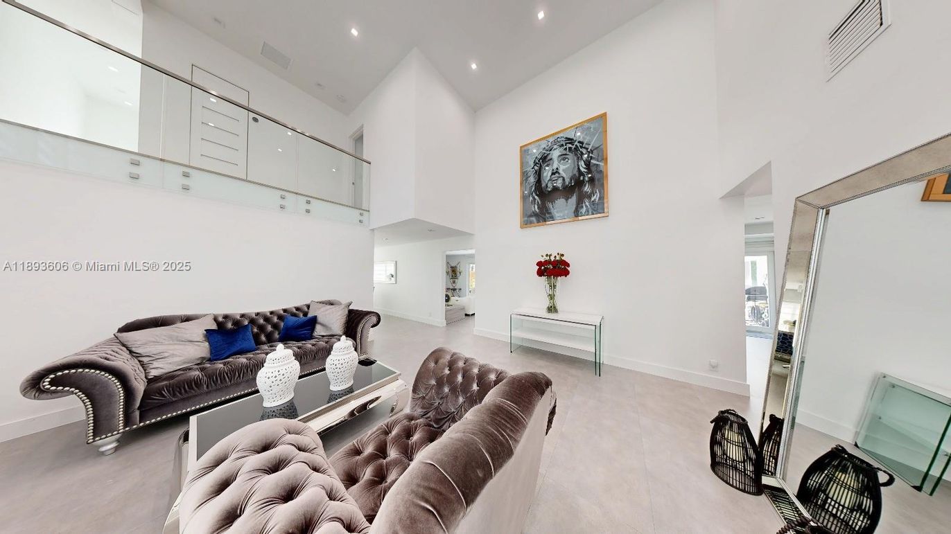 Interior, Living room, Recessed Lighting