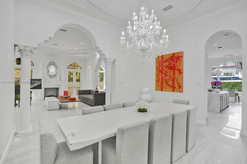Chandelier, Dining room, Fireplace, Interior, Living room, Marble, Recessed Lighting