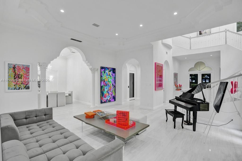 Interior, Living room, Piano, Recessed Lighting
