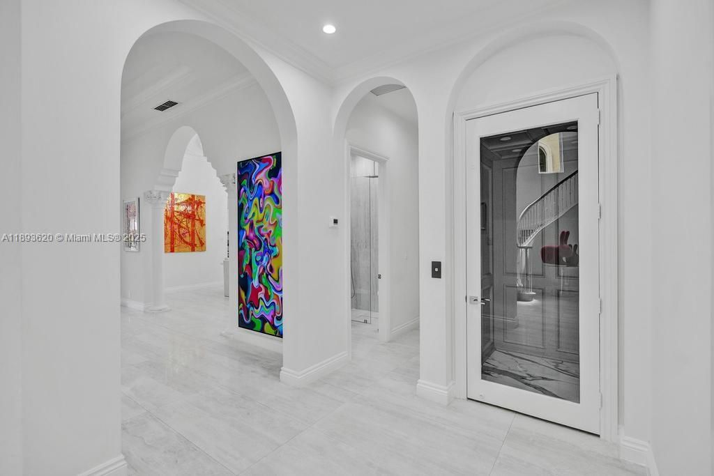 Interior, Recessed Lighting