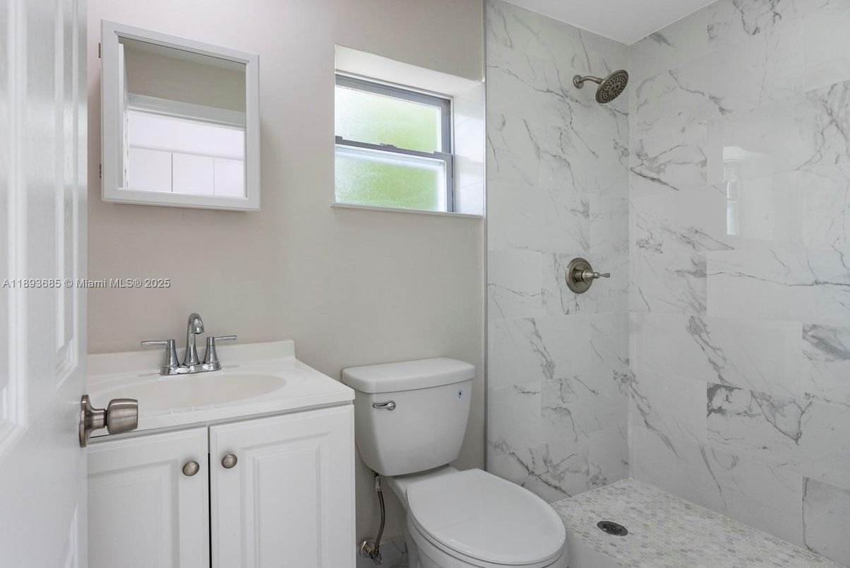 Bathroom, Interior, Marble Walls