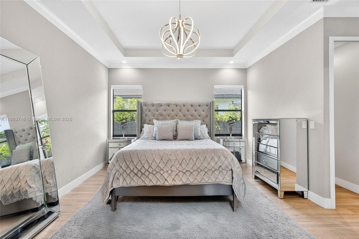 Bedroom, Interior, Pendant Lights, Recessed Lighting, Wood Texture Flooring