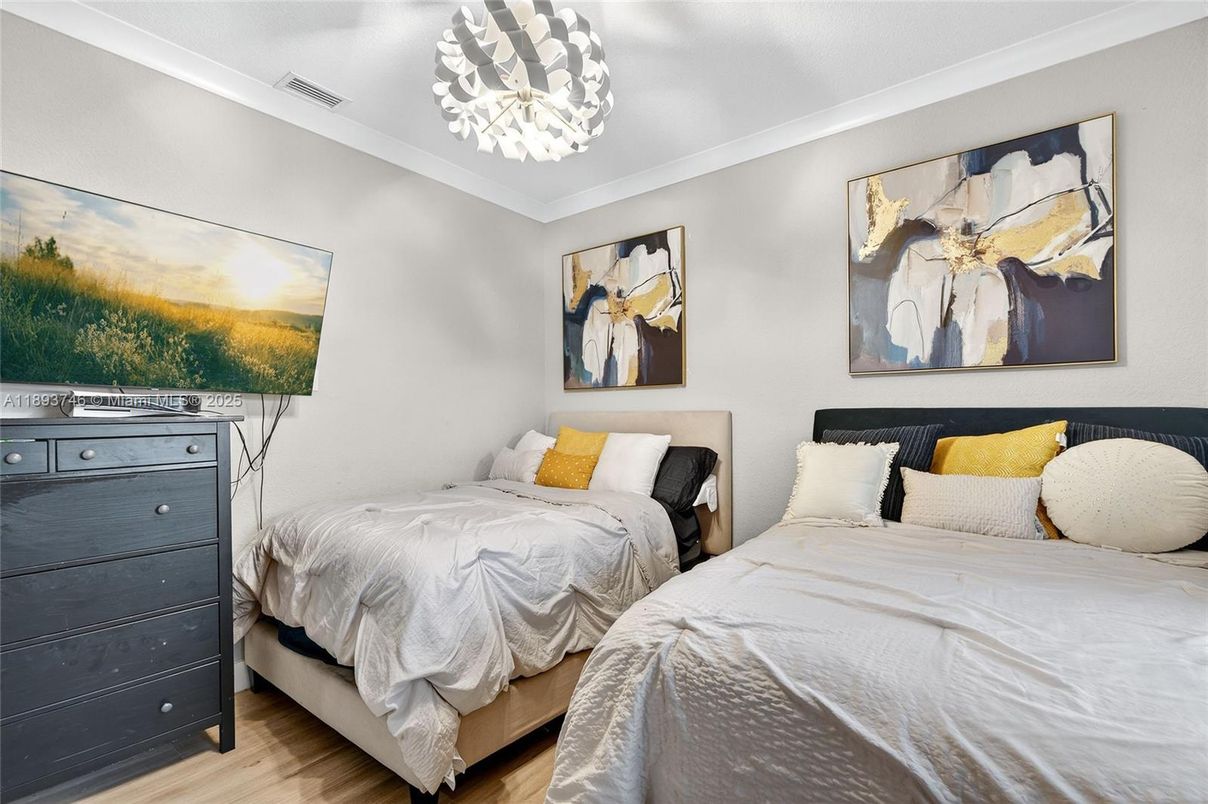 Bedroom, Interior, Pendant Lights, Wood Texture Flooring