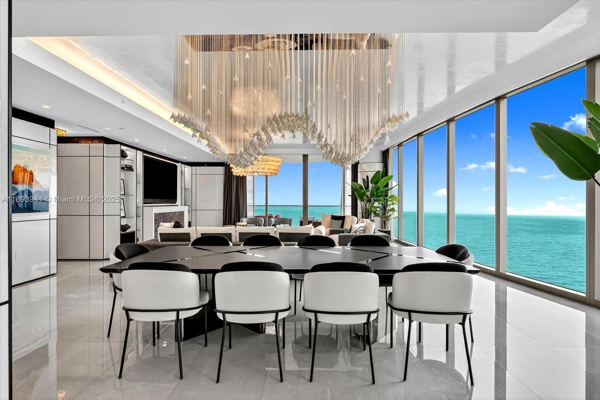 Chandelier, Dining room, Interior, Recessed Lighting, Water