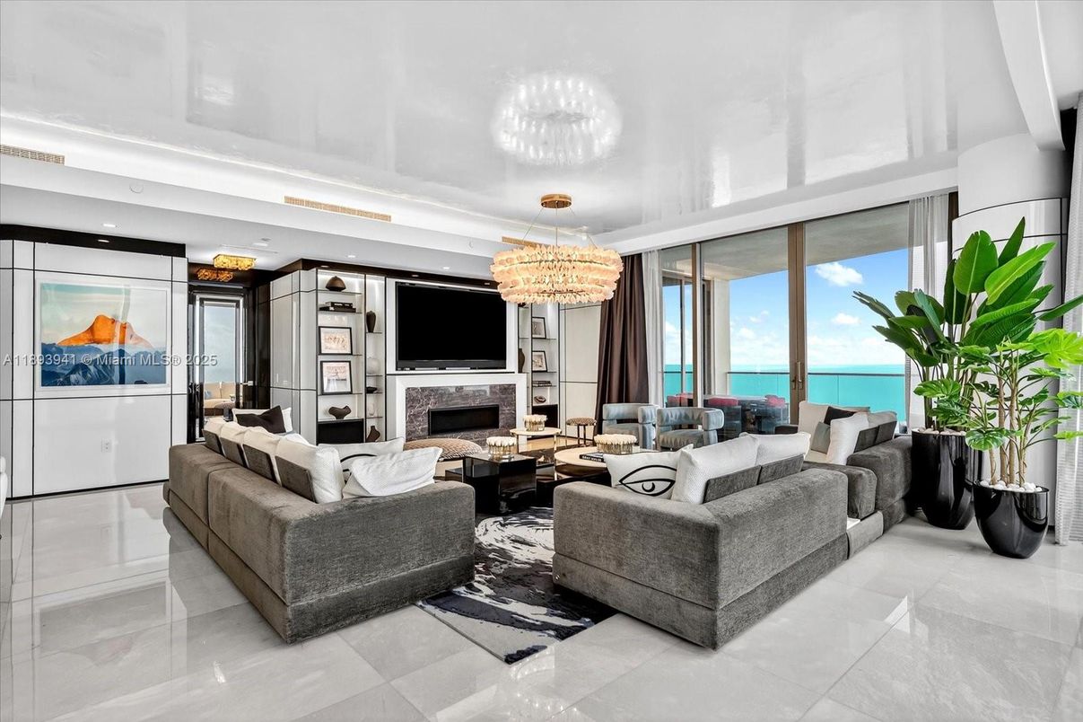 Chandelier, Fireplace, Interior, Living room, Recessed Lighting, Water