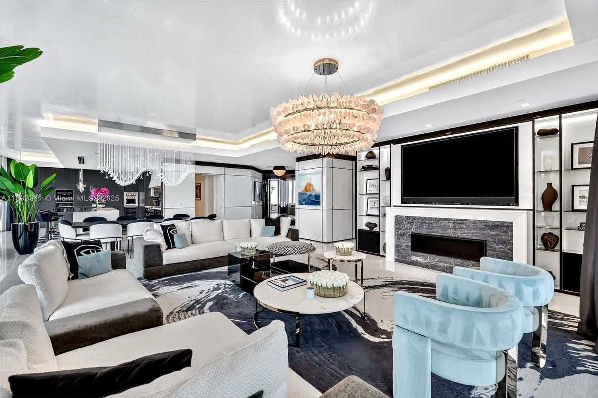 Chandelier, Dining room, Fireplace, Interior, Living room, Pendant Lights, Recessed Lighting