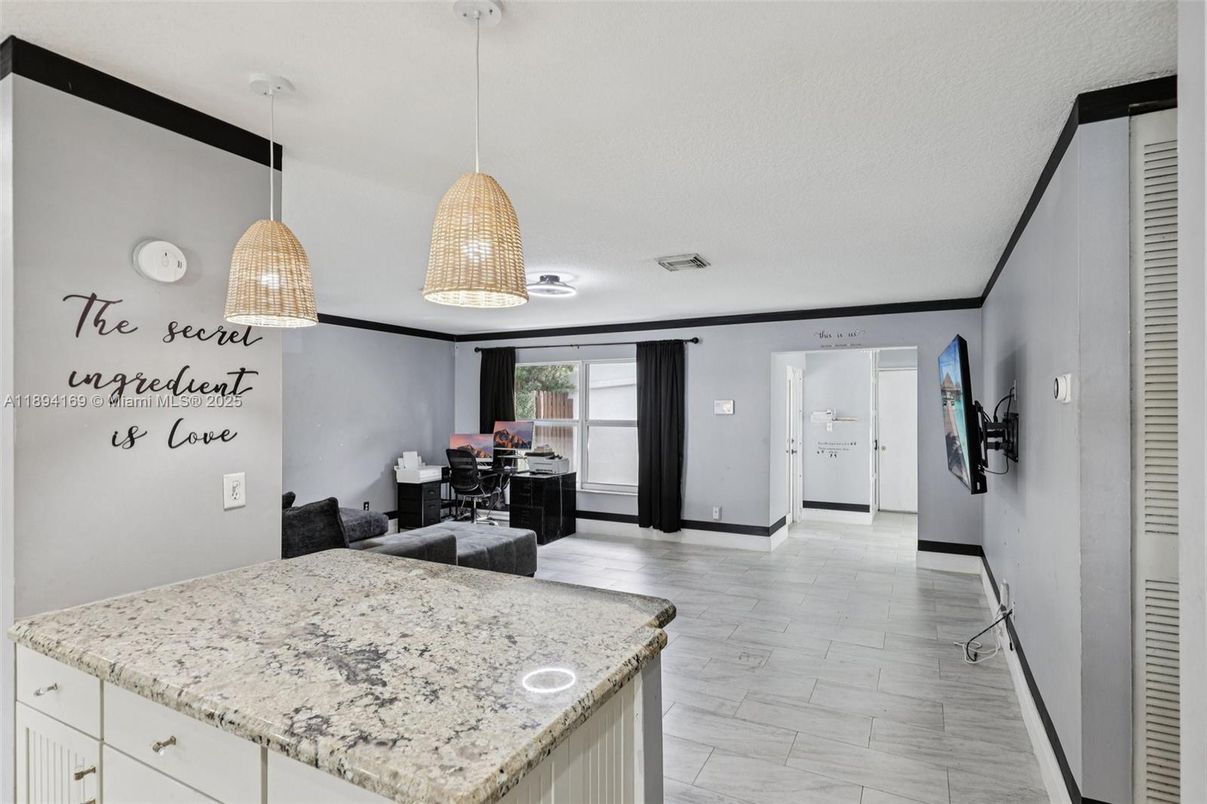 Dining room, Interior, Pendant Lights