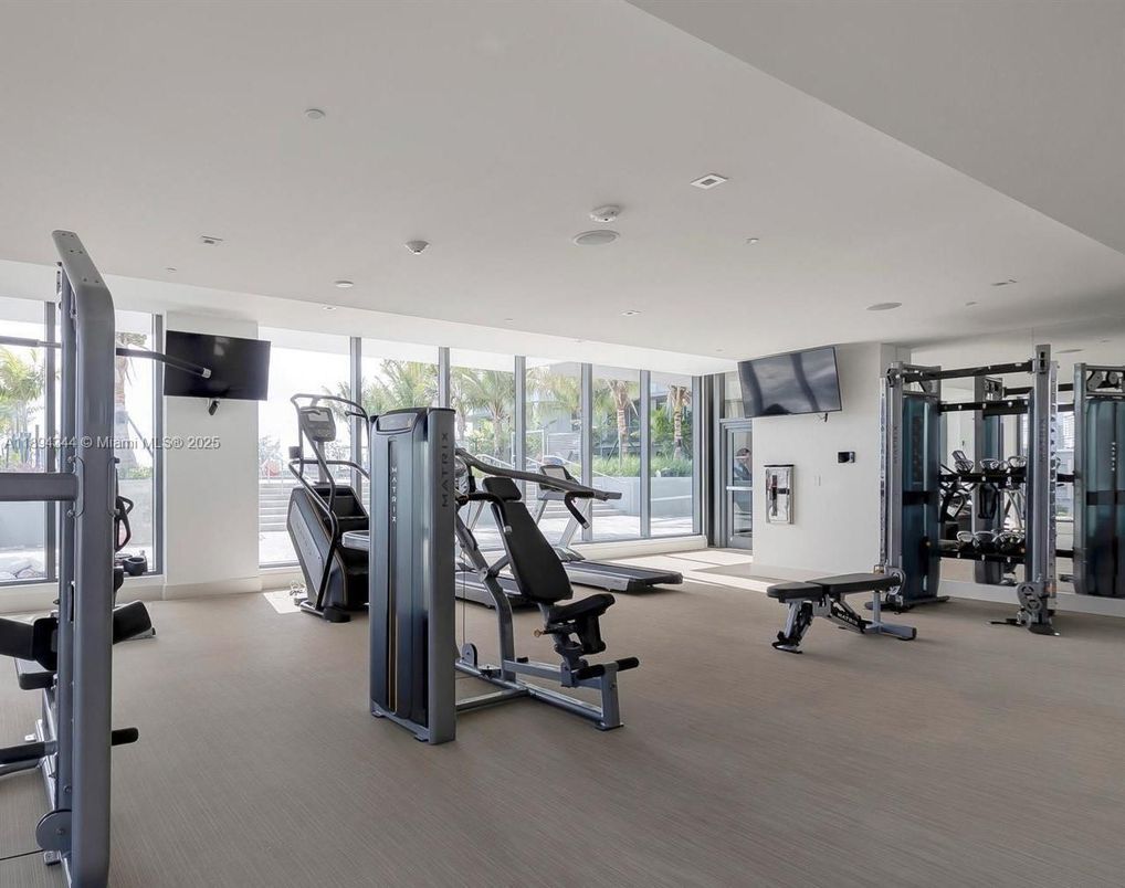 Fitness Equipment, Gym, Interior, Recessed Lighting
