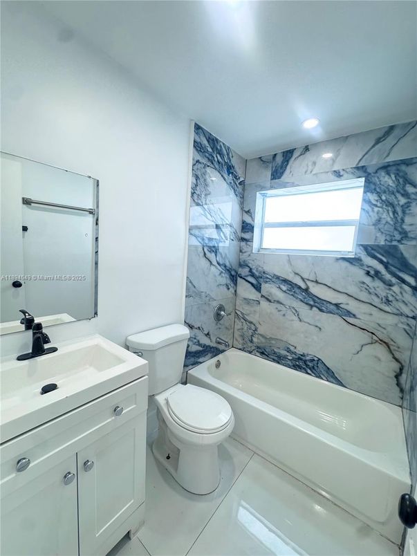 Bathroom, Interior, Marble Walls, Recessed Lighting