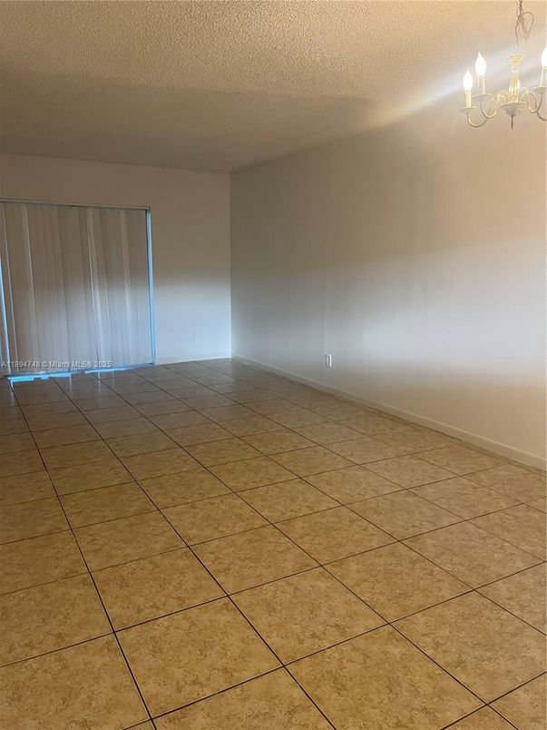 Chandelier, Empty room, Interior