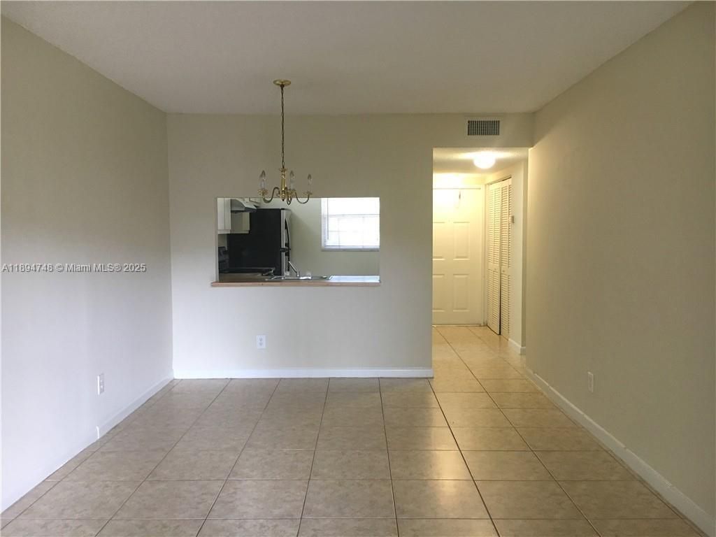Chandelier, Empty room, Interior