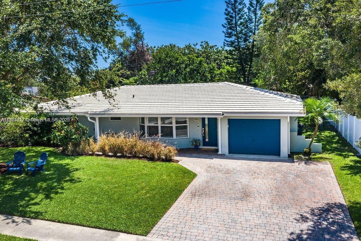 Attached, Backyard, Exterior, Facade, Ranch