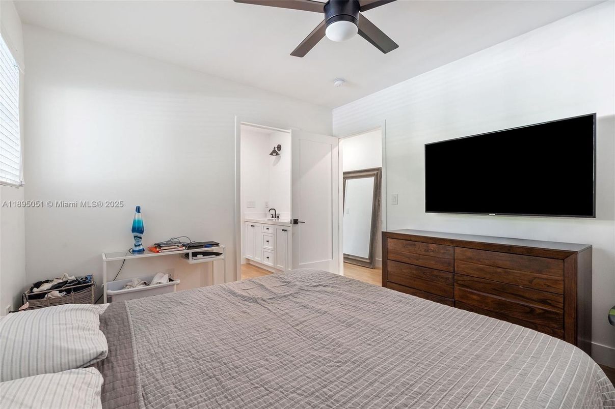 Bathroom, Dual Sink Vanities, Interior, Recessed Lighting, Wood Texture Flooring
