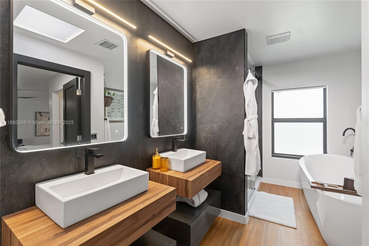 Bathroom, Dual Sink Vanities, Interior, Wood Texture Flooring