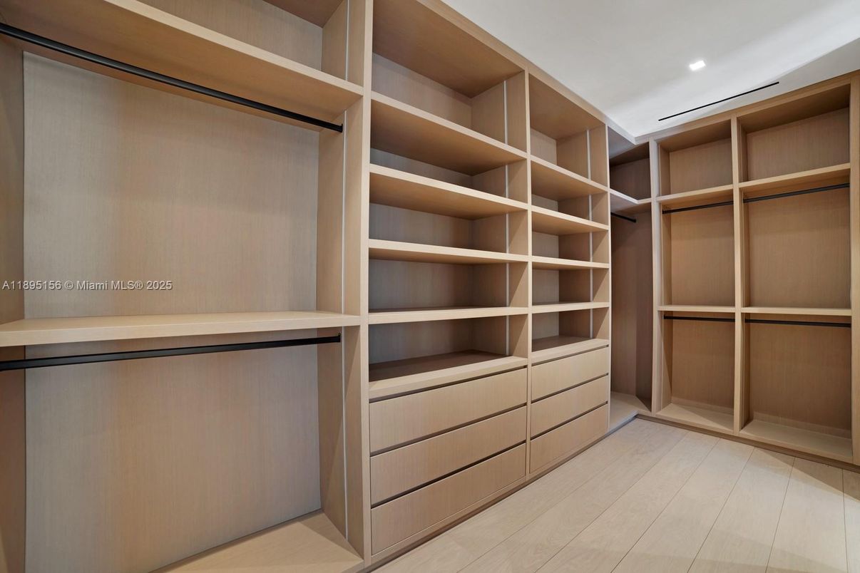 Interior, Recessed Lighting, Walk-in Closets, Wood Texture Flooring