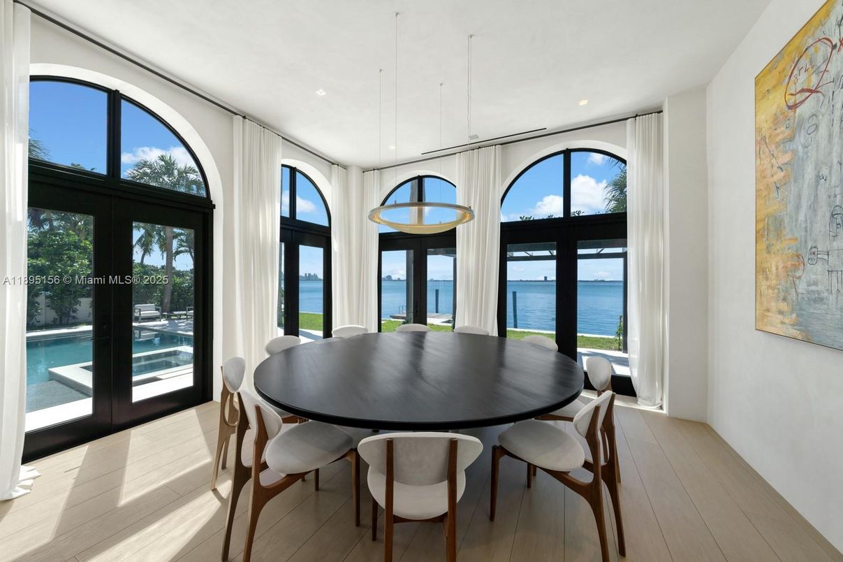 Dining room, Interior, Pendant Lights, Recessed Lighting, Water, Wood Texture Flooring