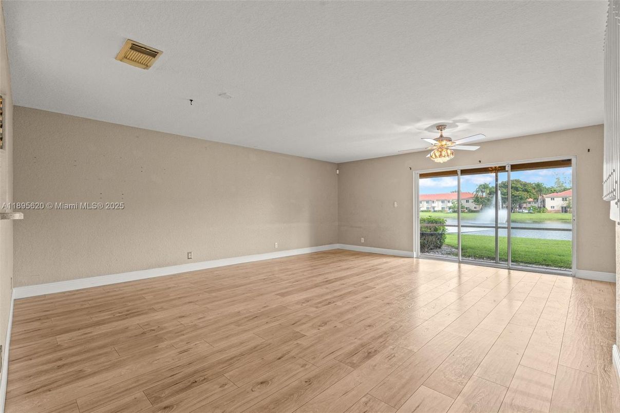 Empty room, Interior, Water, Wood Texture Flooring